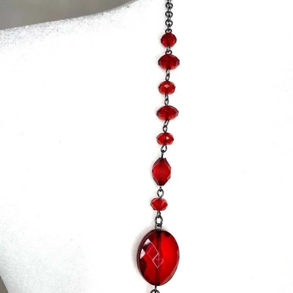 Necklace Earring Set Red resin Beads Stones Gunmetal Chain Matching